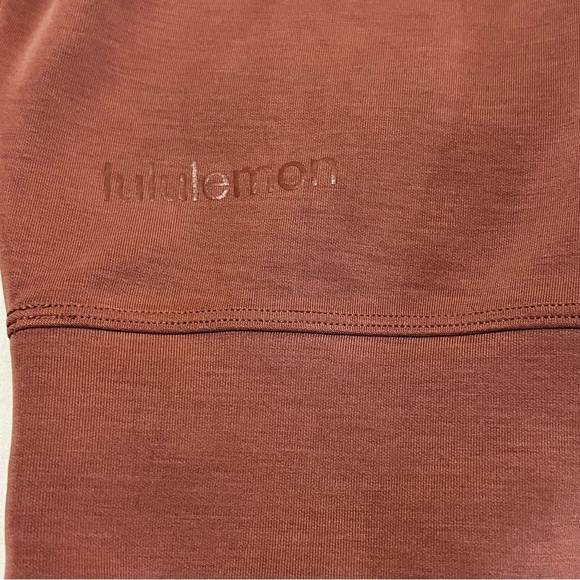 Lululemon Perfectly Oversized Cropped Crew Neck Softstream Limited edition color - Picture 11 of 12